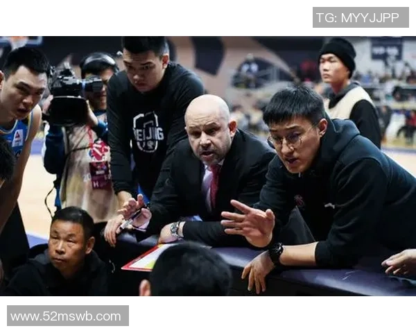 杭州篮球队在转换进攻与防守中的得失分析与反思